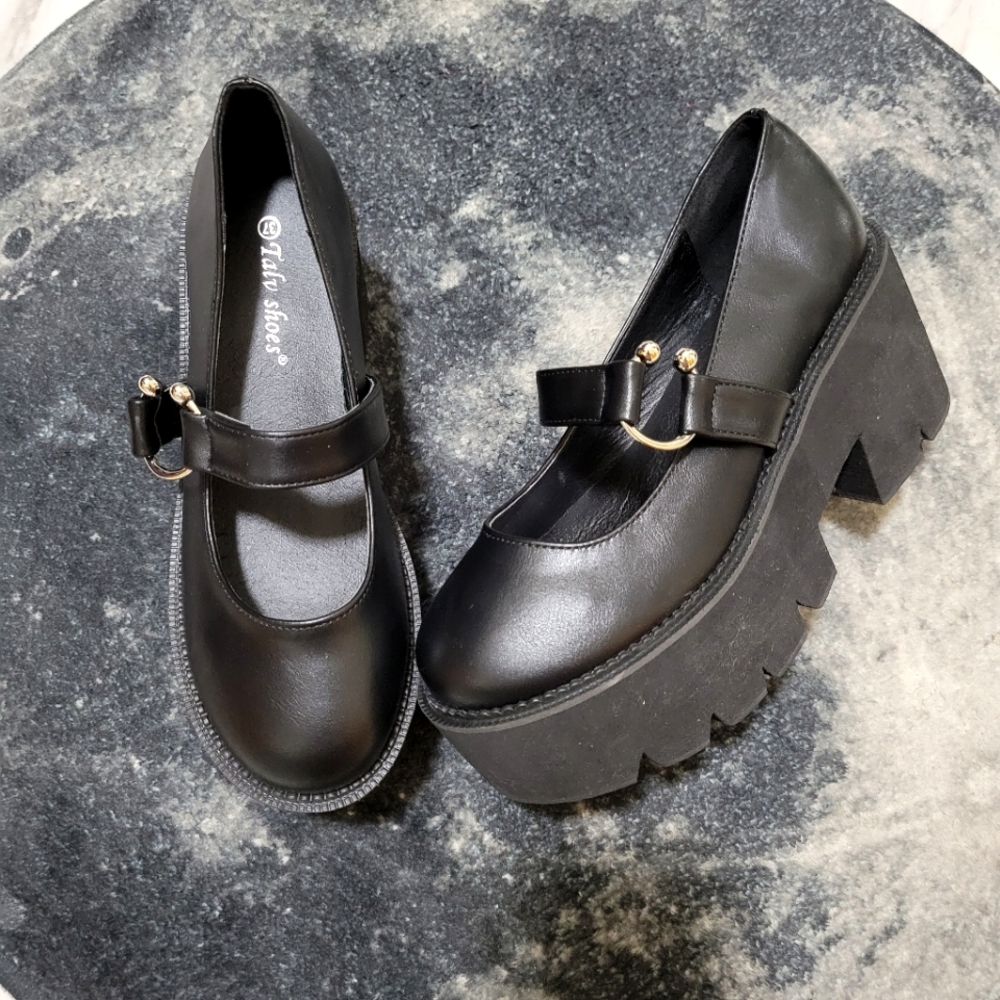 black mary jane platforms